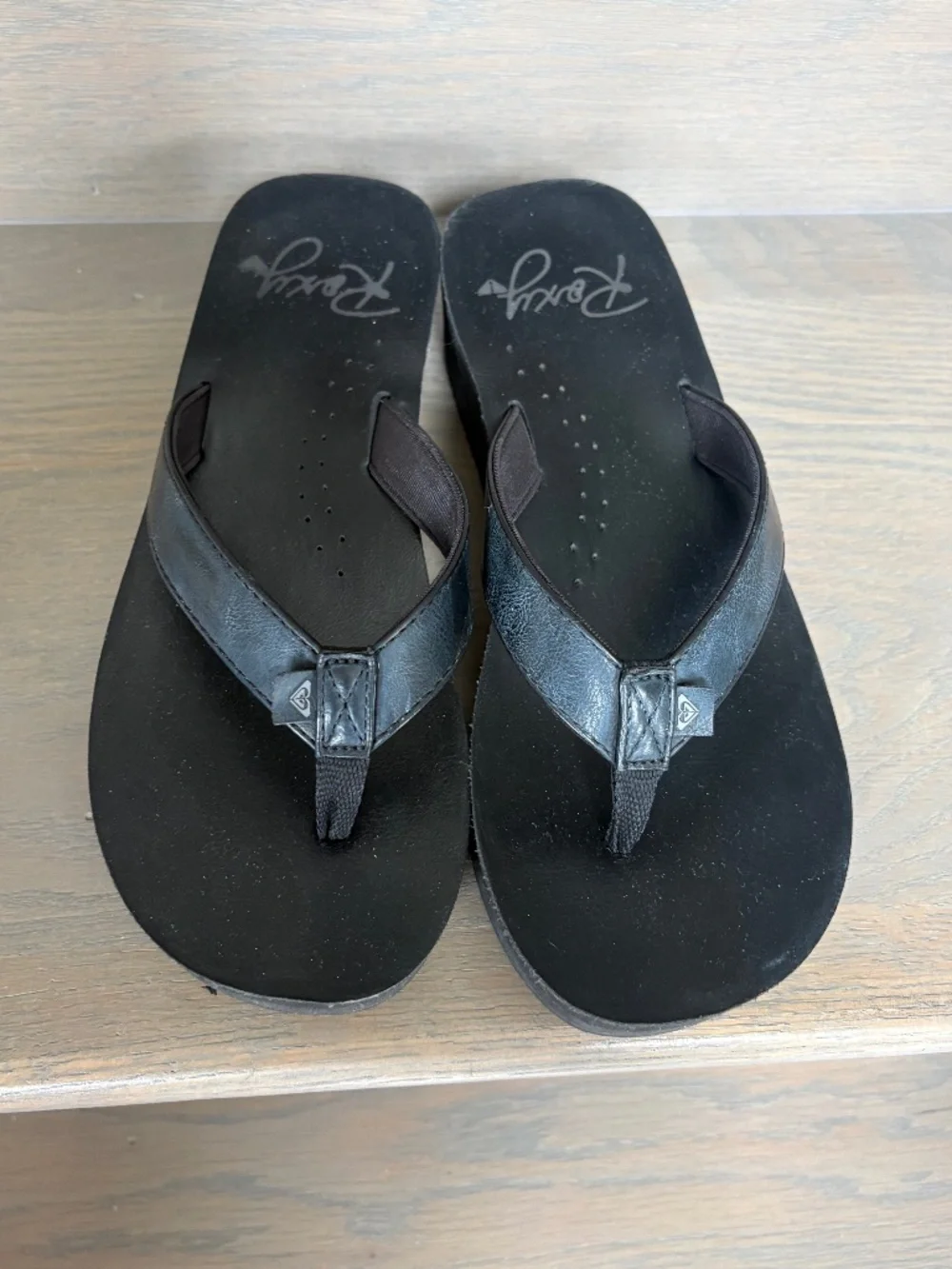 Roxy Wedge Flip Flops - Picture 2 of 11